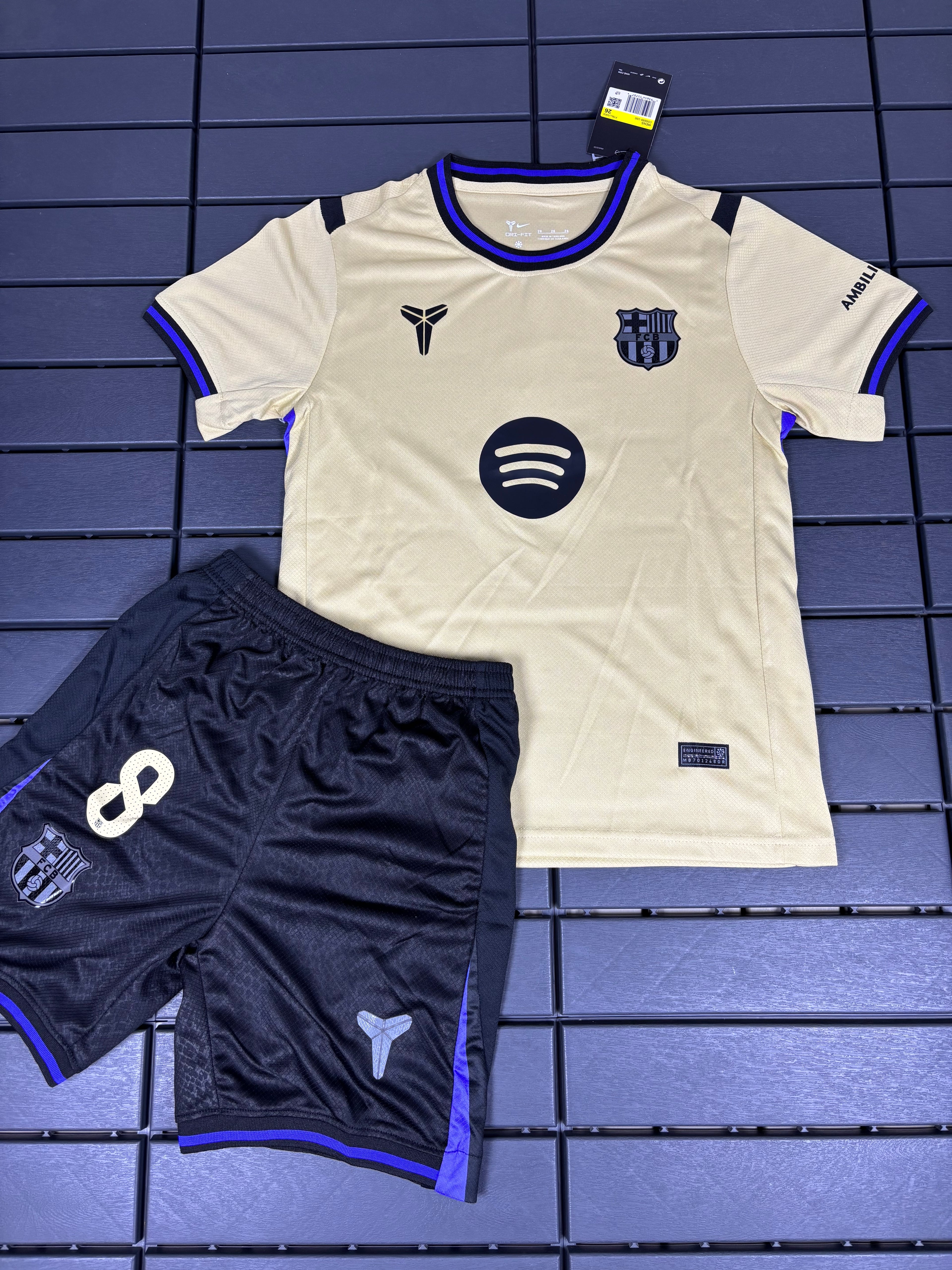 Barcelona Pedri Gyerek Szett