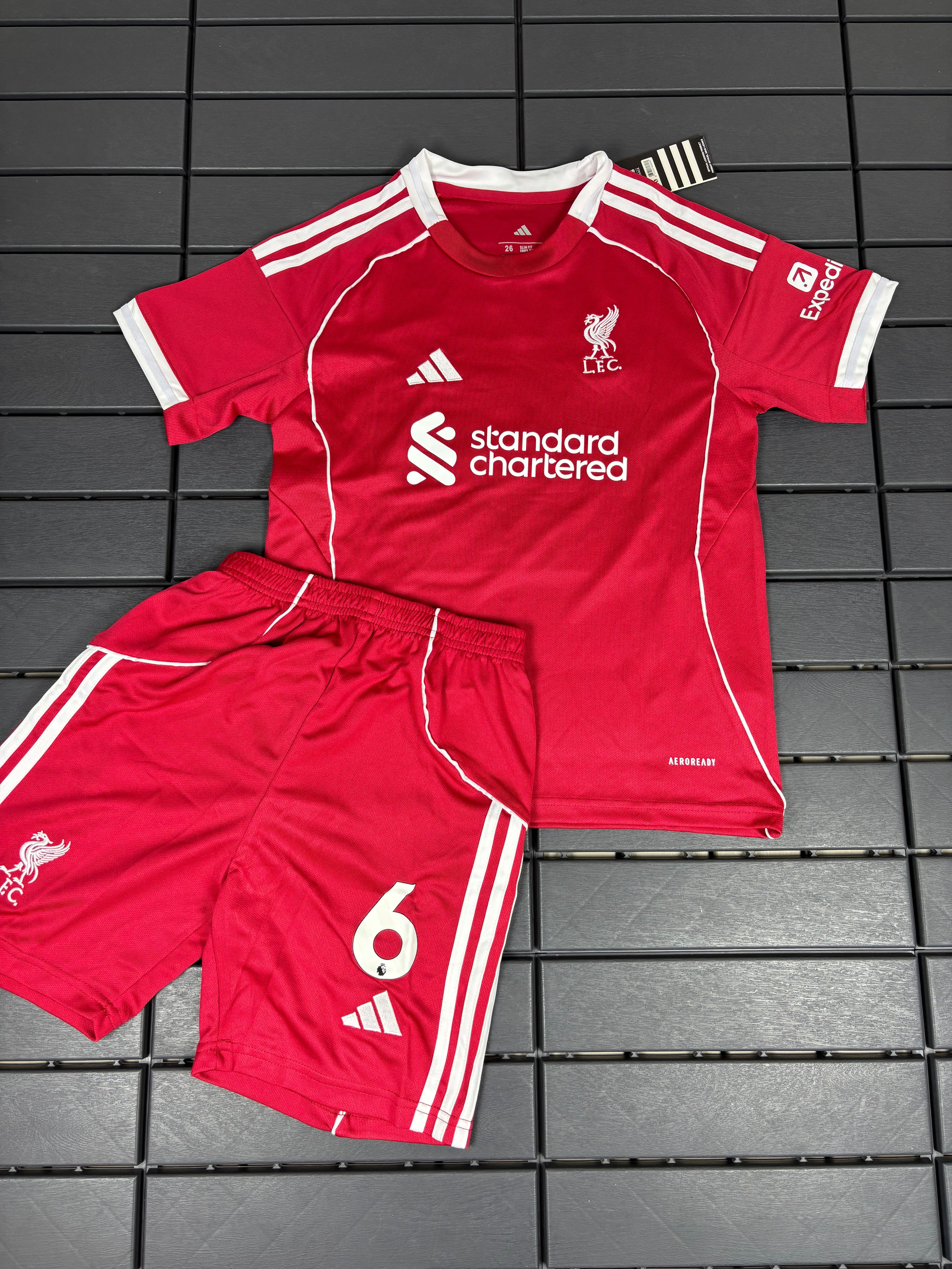 Liverpool Kerkez Gyerek Szett