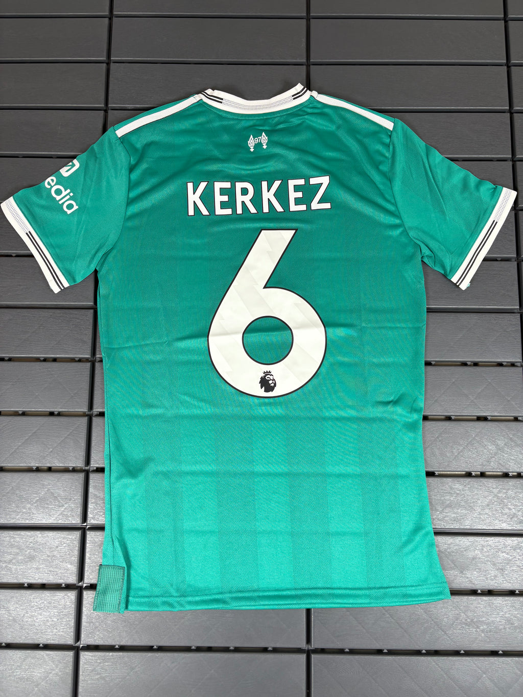 Liverpool FC - Kerkez Jersey