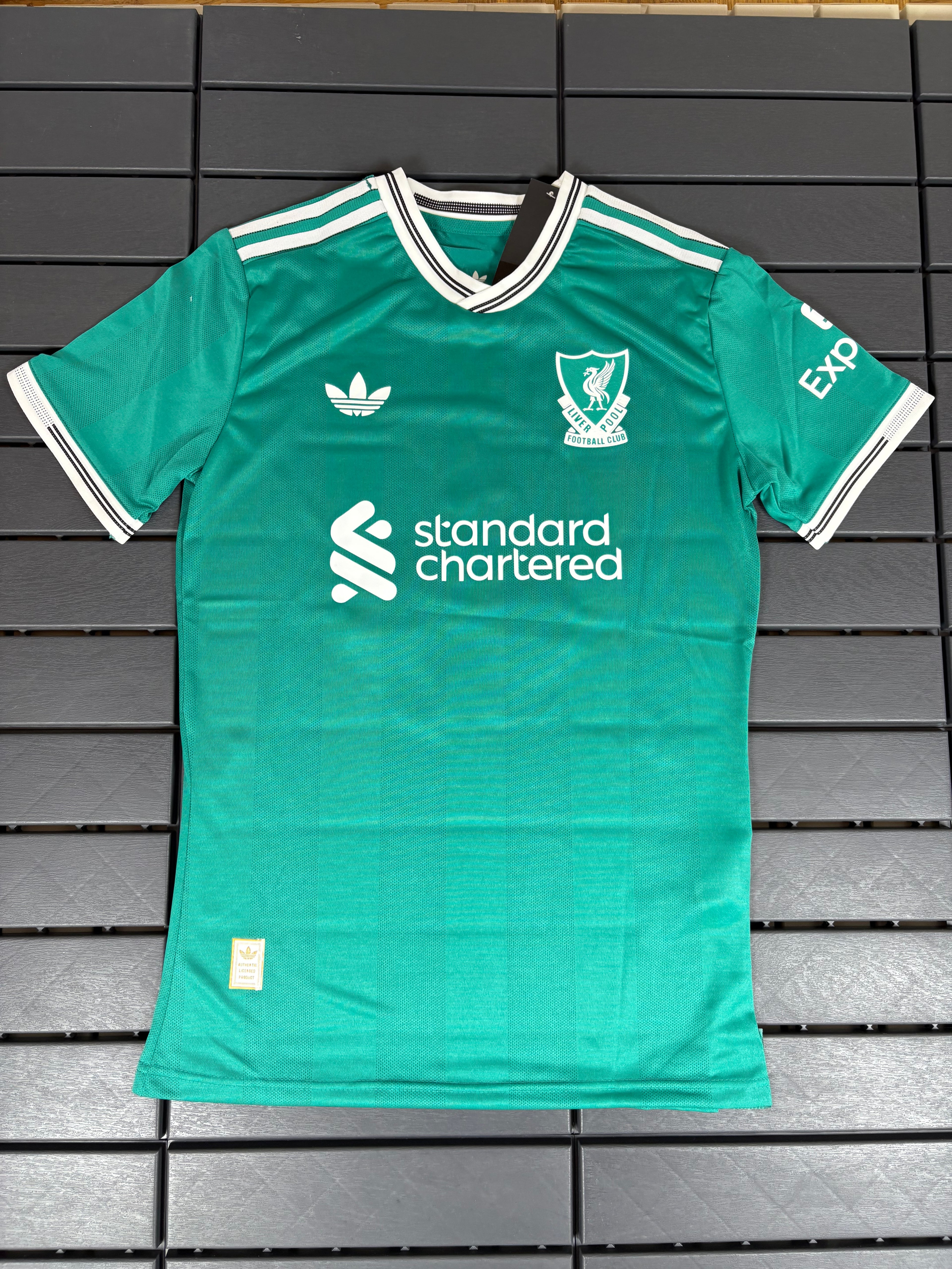 Liverpool FC - Kerkez Jersey