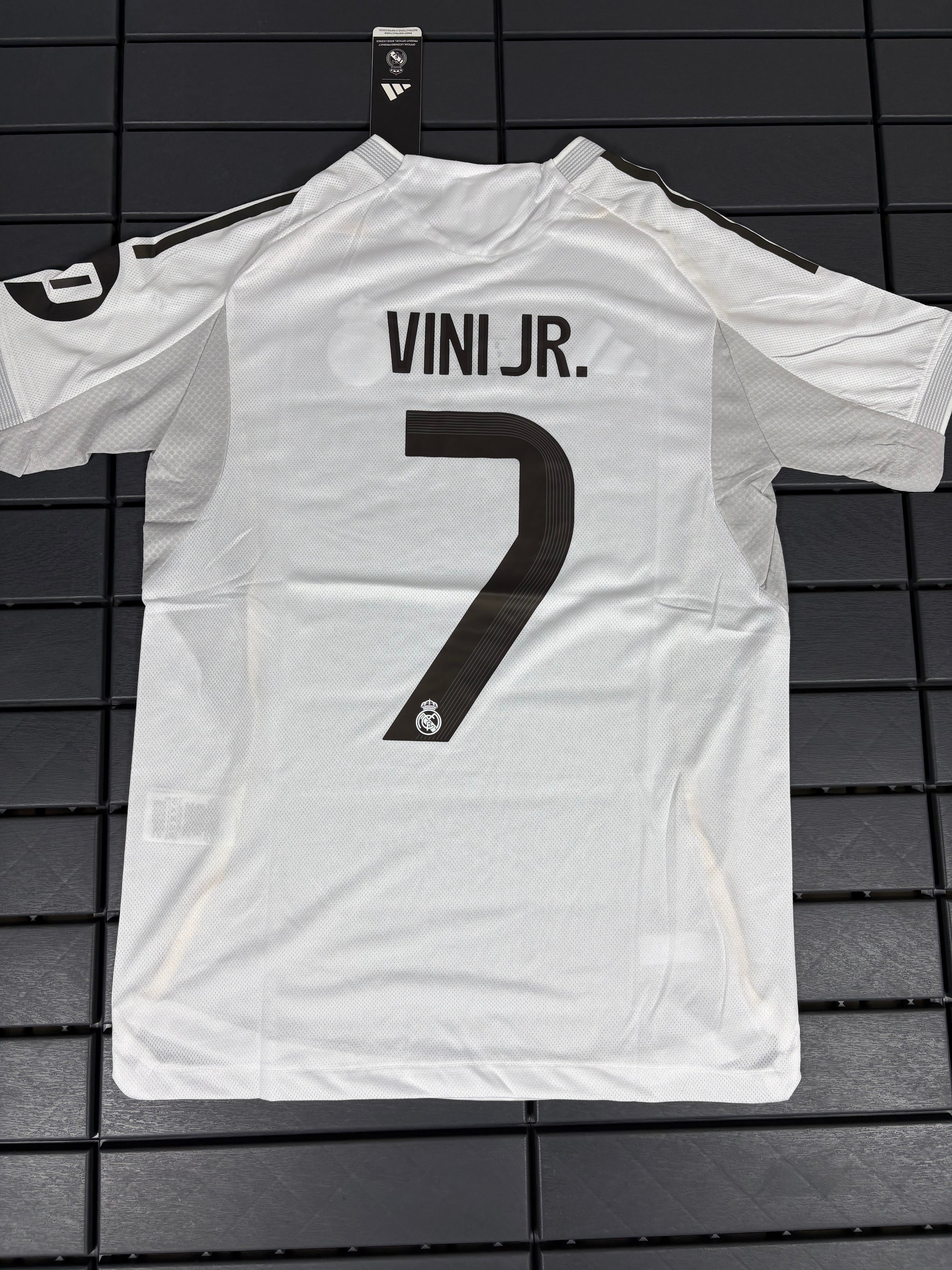 Real Madrid Home 25/26 - Vini JR. Jersey