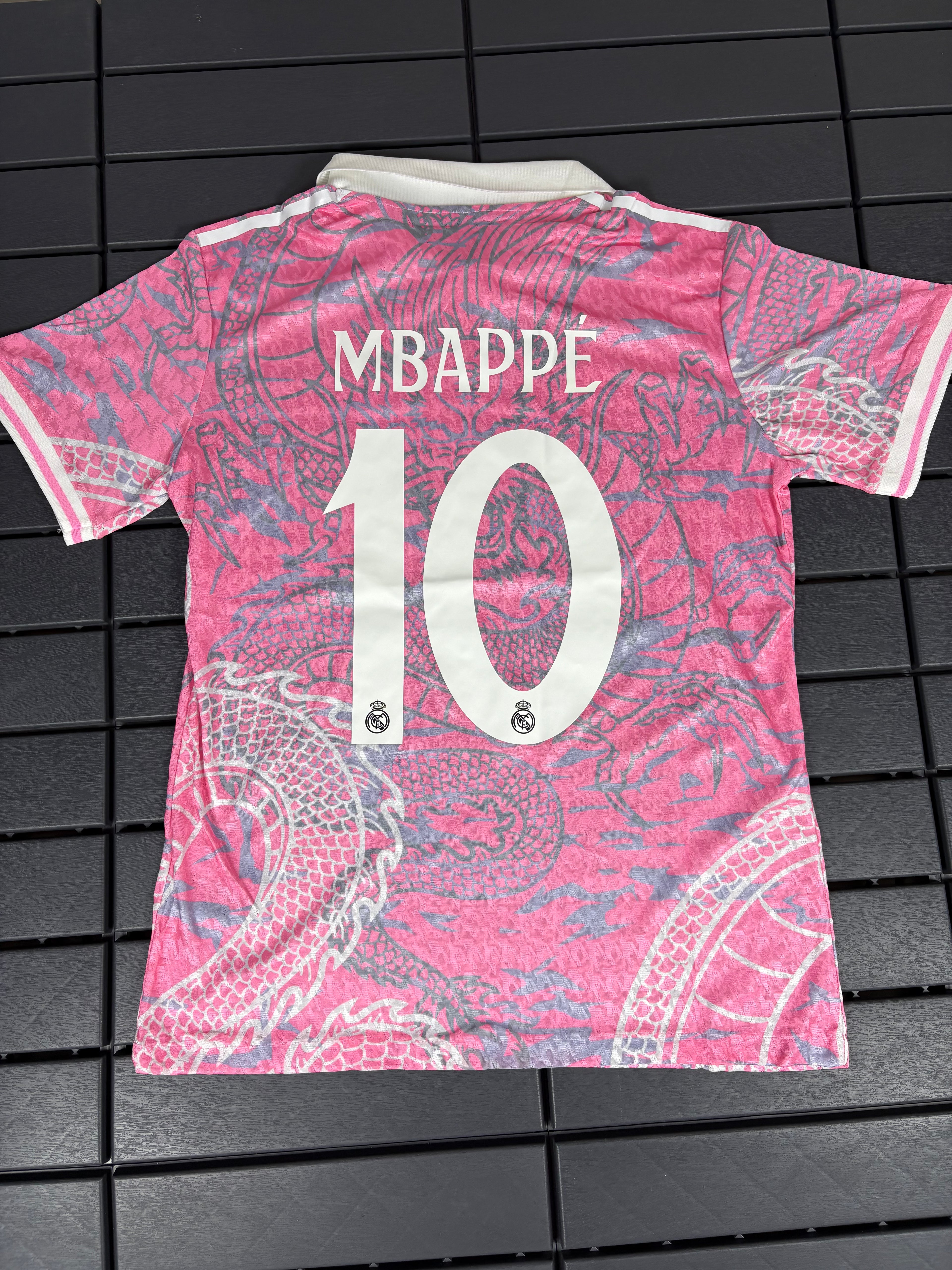 Real Madrid - Mbappé Jersey
