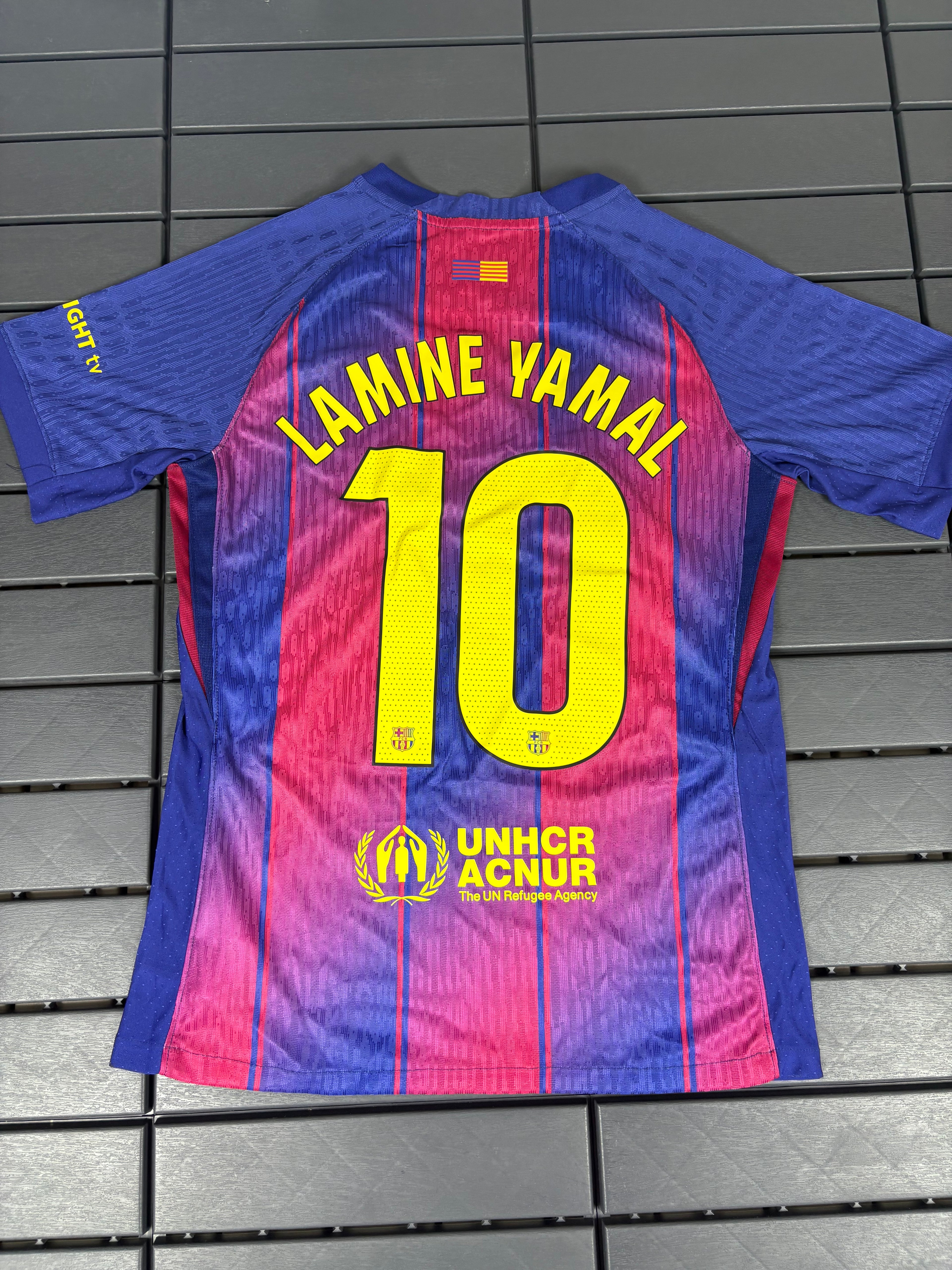 FC Barcelona Home 25/26 - Lamine Yamal Jersey