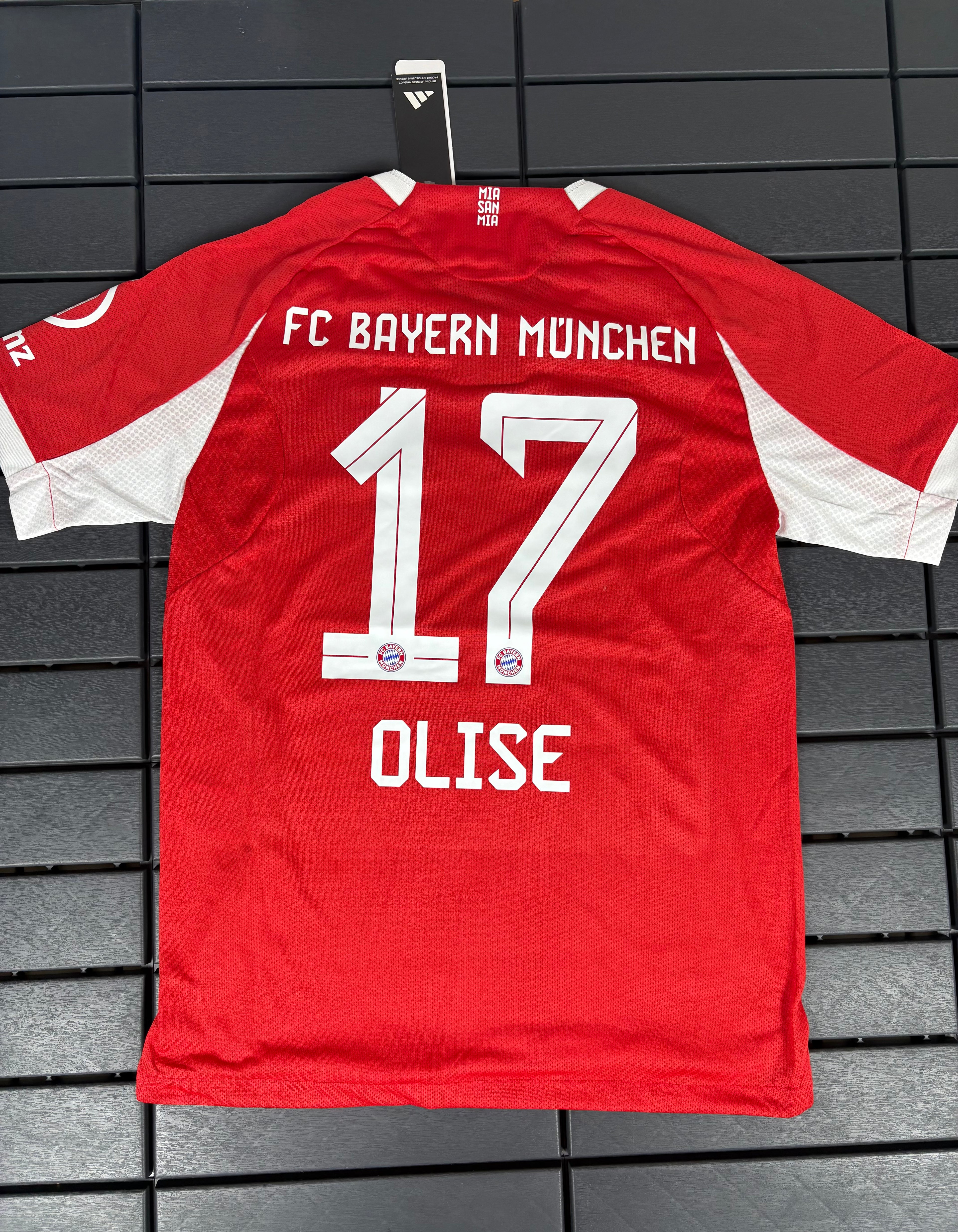 FC Bayern München - Olise Jersey