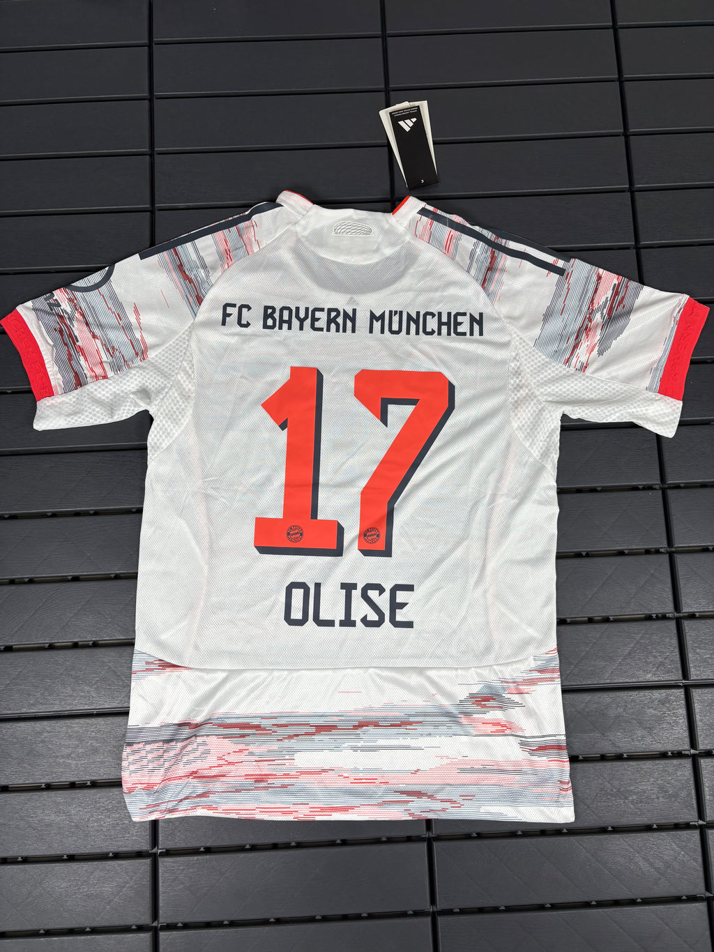 FC Bayern München - Olise Jersey